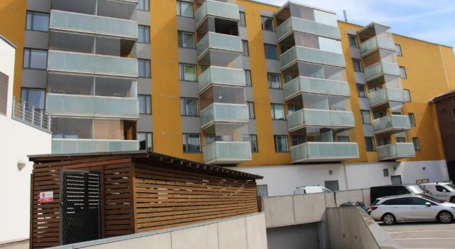 NEW Modern 4-room Apartment with big Balcony in Center of Tallinn, Rezervovat Apartmán Hotely v Harjumaa s parkováním, Parkování