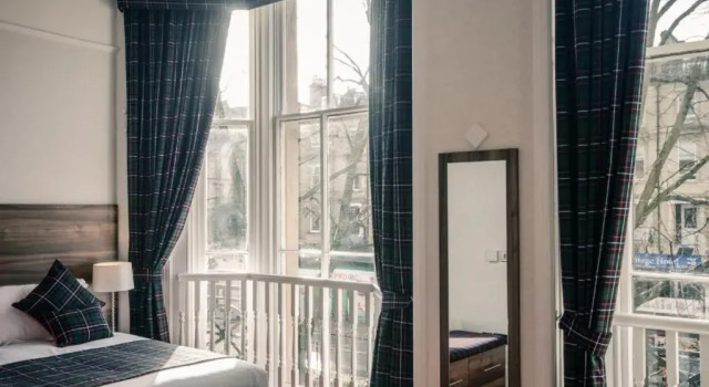 Двухместный номер Deluxe Royal West End Hotel