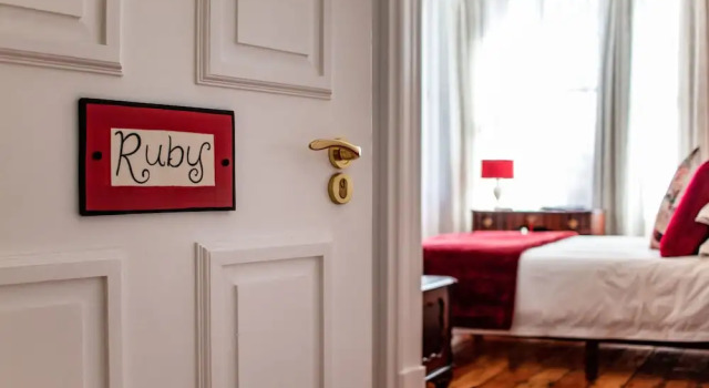 Семейный номер Deluxe Carmichael House Boutique Hotel