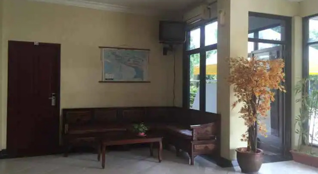 Paparisa Manisee Hotel Sorong, Rezerwuj Hotel Hotele w West Papua z parkingiem, Parking