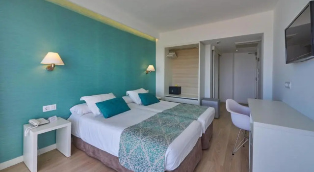 Double room with sea view BQ Apolo Hotel