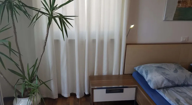 Апартаменты Deluxe c 1 комнатой с видом на сад Vila Ema Apartments and Rooms