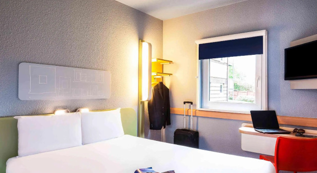 Двухместный номер Standard Ibis Budget Cergy St Christophe