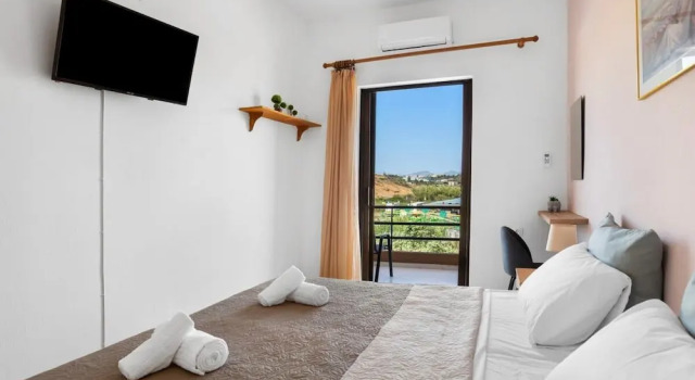 Sun Beach Apartment in Chania 15