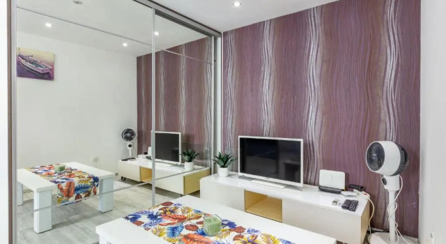 Апартаменты Alpha Loft 1Br Apartment In Center