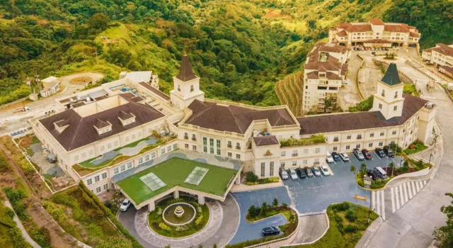 Scenic Tagaytay Getaway with Taal Views, Prenota Appartamento Hotel SPA a Luzon, SPA