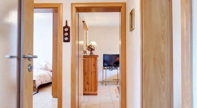 Ferienhaus Rohles, Prenota Hotel Hohenfels-Essingen Renania-Palatinato