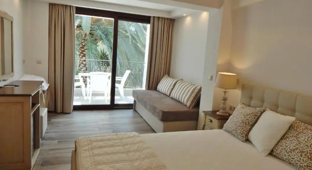 Полулюкс Hotel Pilalidis