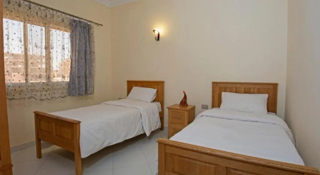 Two bedroom apartment with pool Nour Plaza F31, Prenota Appartamento Hotel a Mar Rosso con parcheggio, Parcheggio