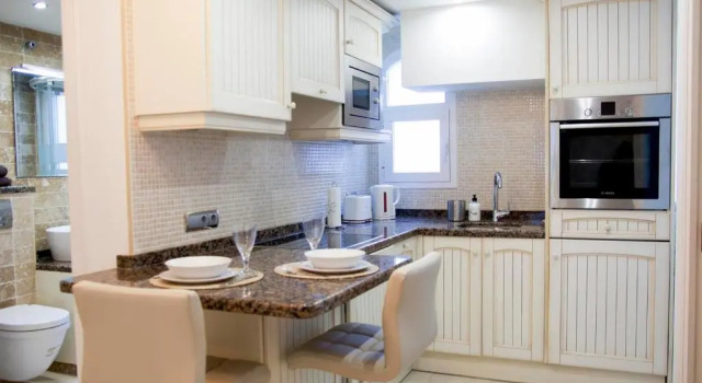 Апартаменты Luxury 1 Bedroom Apartment Next To The Casino