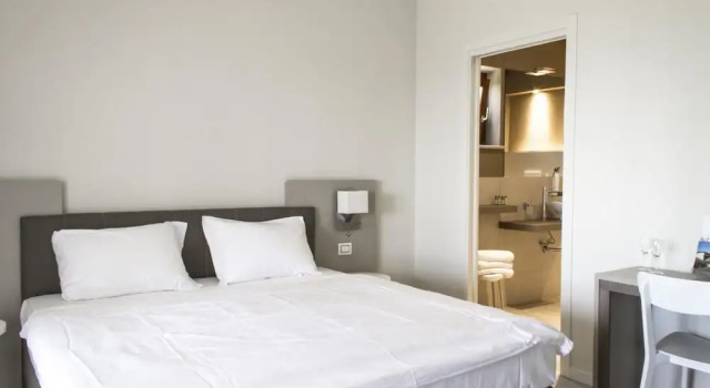 Двухместный номер Standard с балконом и с видом на озеро Hotel Relais Agli Olivi