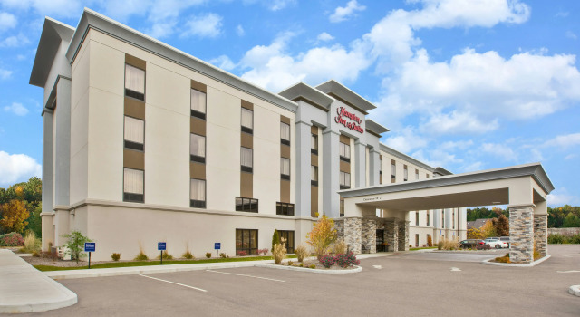 Hampton Inn & Suites Alliance, Foglalás Szálloda Alliance Ohio