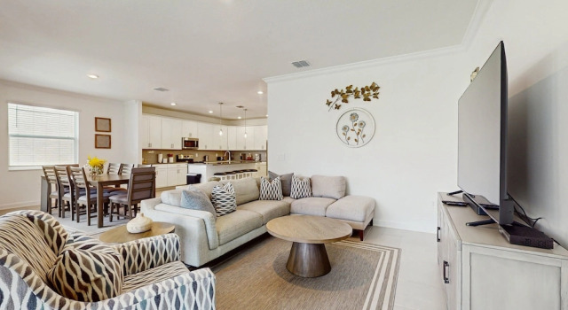 Beautiful Home With Private Pool and Space for the Whole Family, Book Feriehus Villaer i Florida, Villa