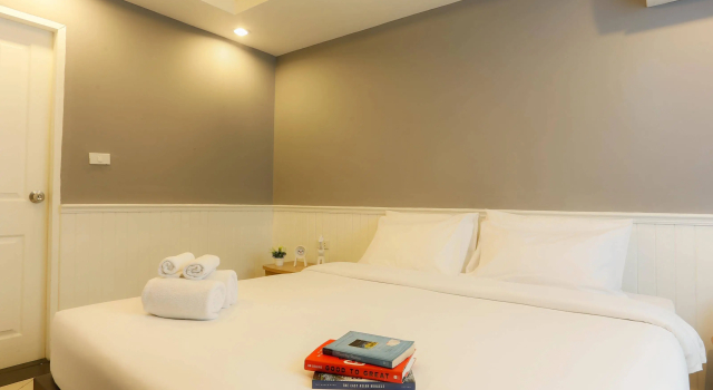 The Capital Resort @ Sukhumvit 50, Забронировать Курортный отель Курортные отели Бангкока, рядом с Станция надземного метро Phra Khanong, Курортный отель