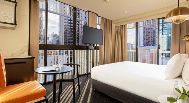 Номер Standard с балконом Brady Hotels Jones Lane