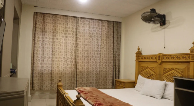 Люкс Rysons Continental Hotel