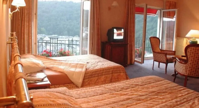 Hôtel Panorama - Vue exceptionnelle sur la Semois, Забронировать Отель Отели Буйон 4 звезды, 4*