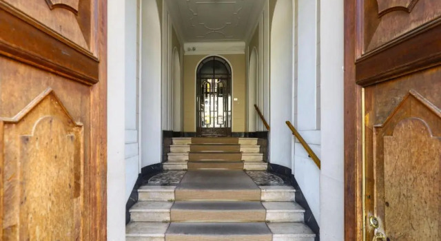 Номер Deluxe House of Frames