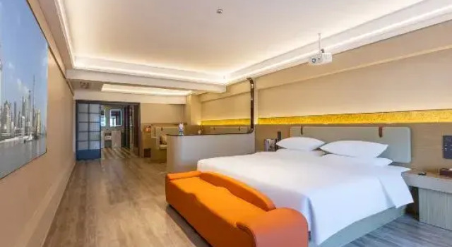 Люкс Huafei Hotel (Guiyang Longdongbao International Airport Sasseur Outlets)