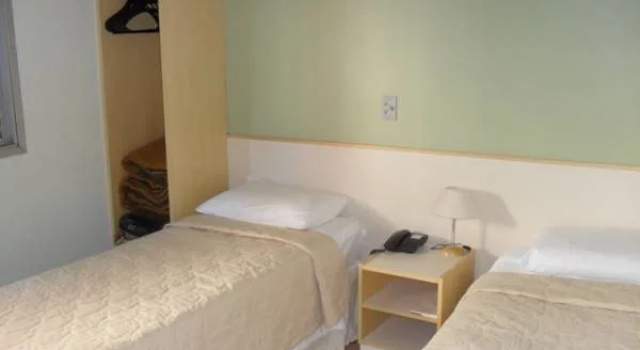 São Carlos Eventos e Hospedagem, Забронировать Отель Отели Жундиаи 4 звезды, 4*