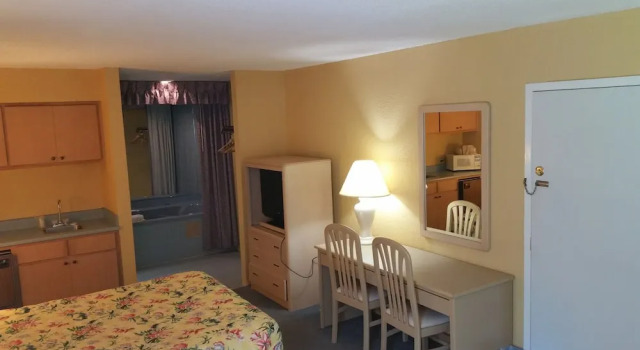 Двухместный номер Deluxe Victorian Inn