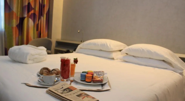 Standard triple chambre Executive Luxury Hotel