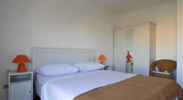 Marine Kaštela, Rezerwuj Apartament Hotele w Split-Dalmatia County z parkingiem, Parking