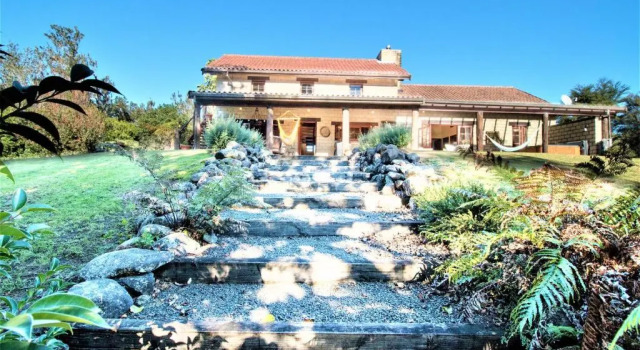 Коттедж Villa Casa Maria Luxury Farmhouse