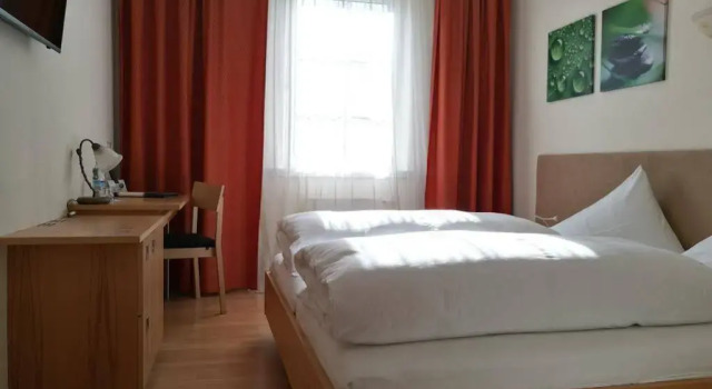 Der Löwen, Book Hotel Hotels in Vorarlberg with Parking, Parking