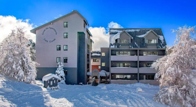 Апартаменты Snow Ski Apartments 20