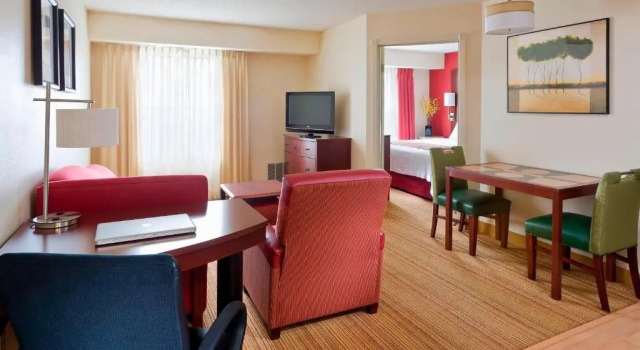 Люкс Residence Inn by Marriott Peoria