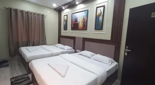 HOTEL SREE DURGA, Забронировать Отель Калькутта East Zone, рядом с Bose Institute