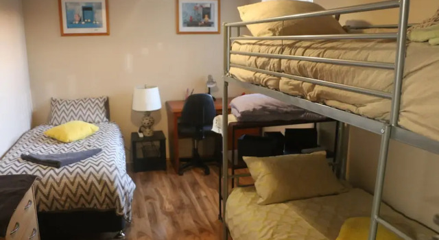 Семейные апартаменты с 2 комнатами с балконом Westside Studio Apartments