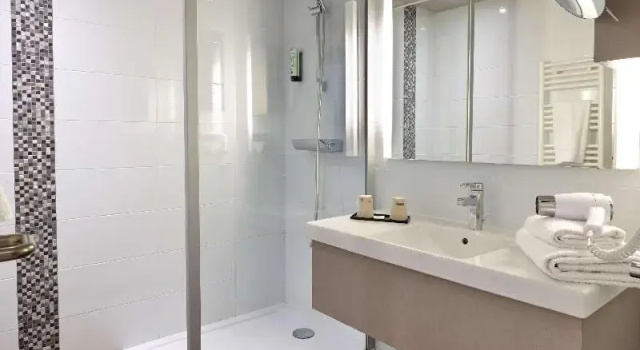 Трёхместный номер Comfort Best Western Plus Metz Technopole
