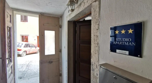Studio apartman Galerija, Reserva ahora Apartamento Buzet Istria central