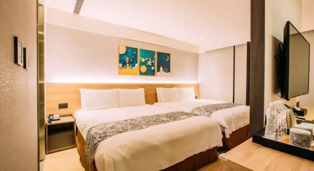 Superior cameră Mega Hotel
