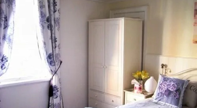 The Olde Sweet Shoppe Guesthouse