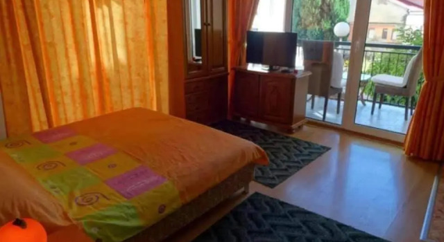 Студия с видом на озеро Apartments Argiroski