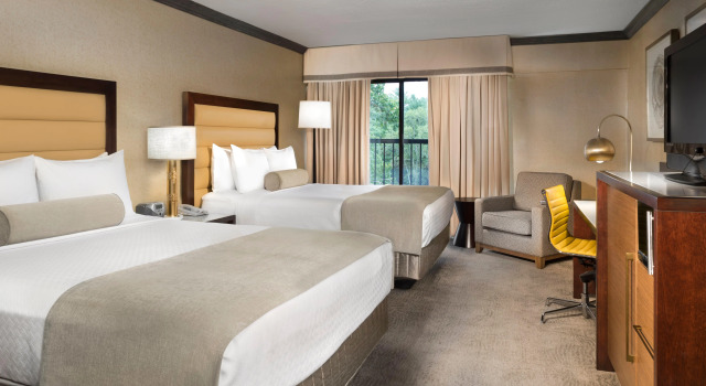 Crowne Plaza Resort Asheville by IHG, Забронировать Курортный отель Отели Ашвилл 4 звезды, рядом с Wedge Brewing, 4*