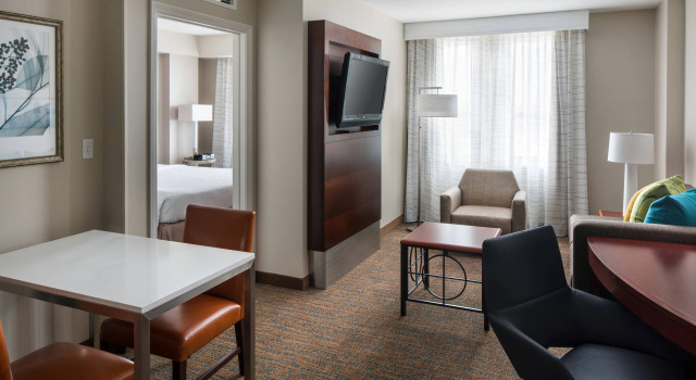 Люкс c 1 комнатой Residence Inn by Marriott Downtown Long Beach
