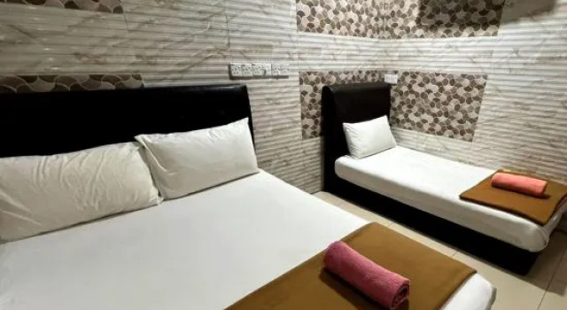Трёхместный номер Standard New Wave Sungai Buloh Hotel