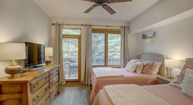 Arrowhead Village 310PC - 2 Br Condo