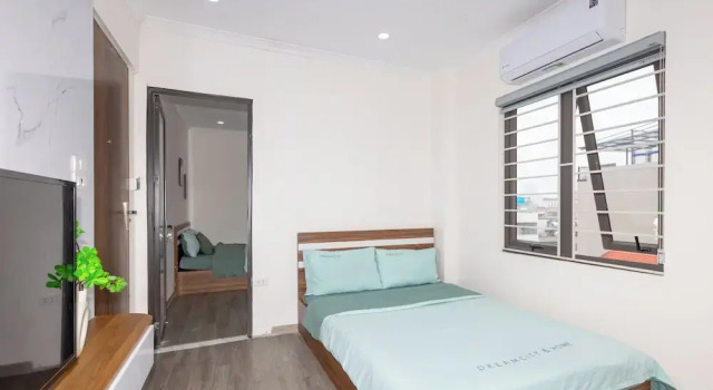 Апартаменты Hera West Lake Apartment