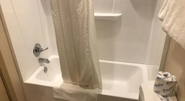 Номер Standard Allen Park Motor Lodge