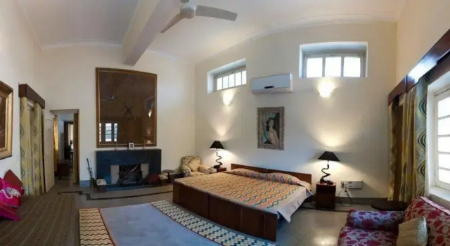 Neemranas Deco House