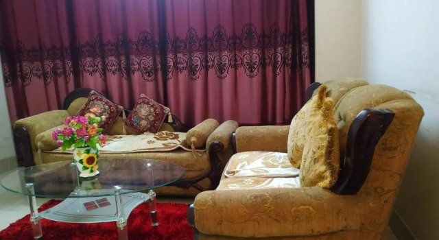 Crowd in Guest house BD, Забронировать Гостевой дом Дакка Бангладеш, рядом с Университет AUST