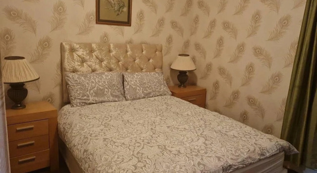 Impeccable 4-bed House in Blackpool