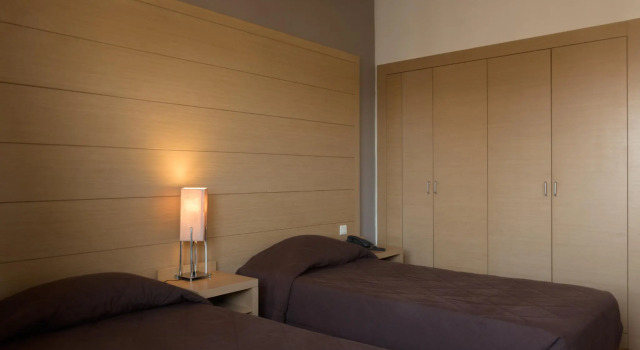 Двухместный номер Parnon Hotel