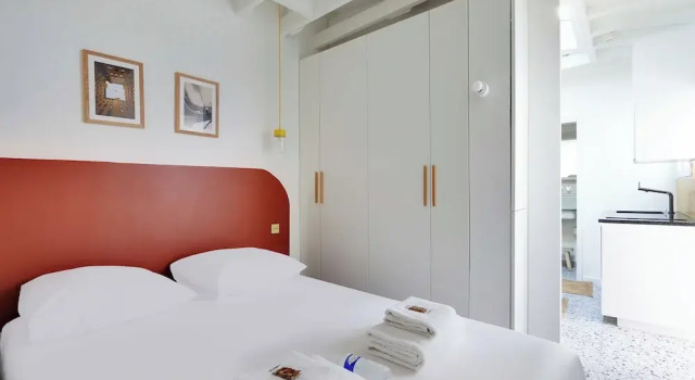Cosy Apartment 2P Close to Sacre-coeur, Забронировать Апартаменты/квартира Париж Иль-де-Франс, рядом с Монмартр