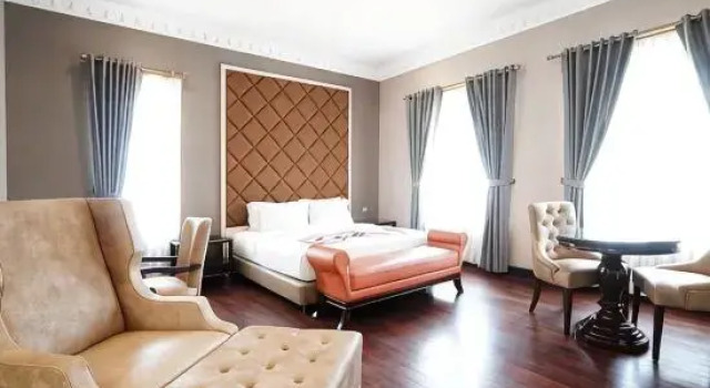 Doppel Junior-Suite Beth Kasegaran Theresia